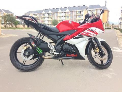 Yamaha r15