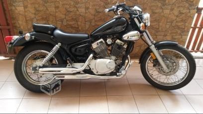 Yamaha Vstar xv250s negra