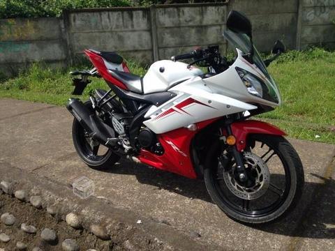 Yamaha yzf-r15