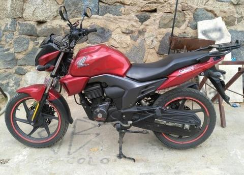 Honda CB150F (new invicta)