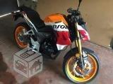 Moto cb190r edición repsol