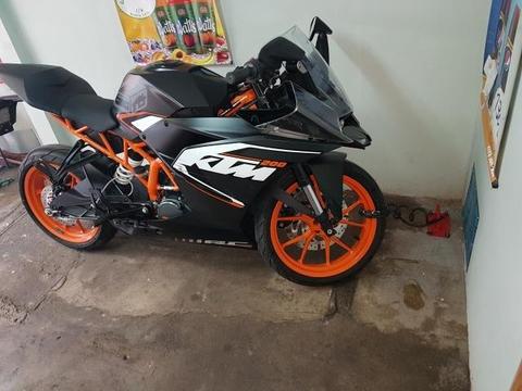 Ktm rc 200