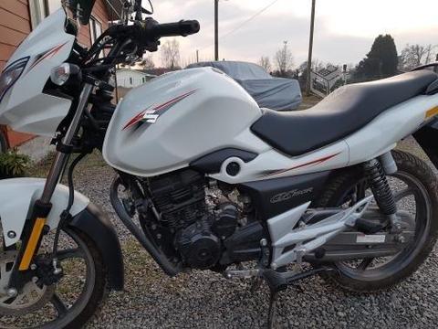 Suzuki GS 150 r