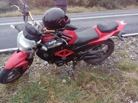 Um xtreet 200cc