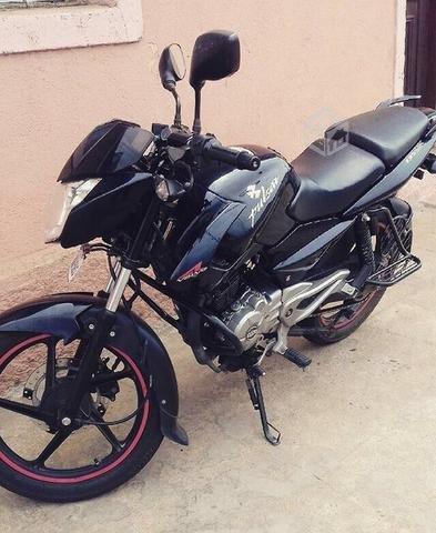 Moto Pulsar bajaj 135 LS