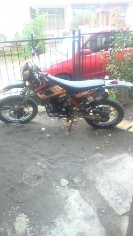Motorrad dfs 250