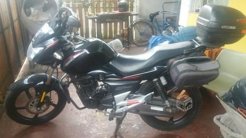 Suzuki gs150r