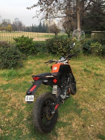 Ktm duke 200 cc naked abs