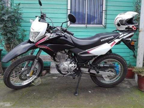 Moto Honda XR150 año 2017