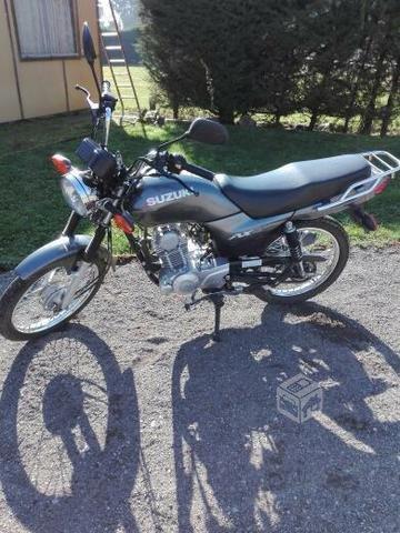 Moto suzuki