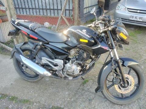 Pulsar 135LS 2014