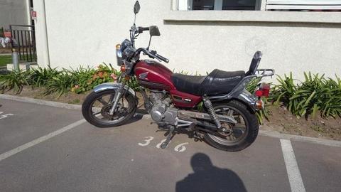 Moto Honda Vmen