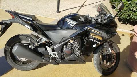 Honda cbr 250 año 2017 impecable