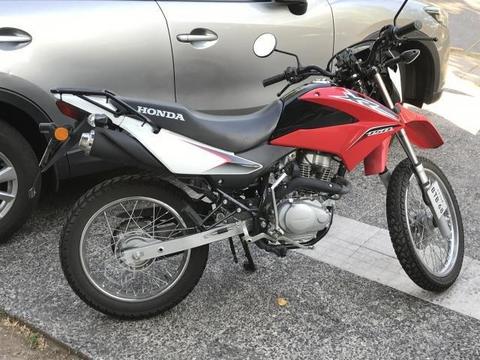 Honda xr150 excelente estado