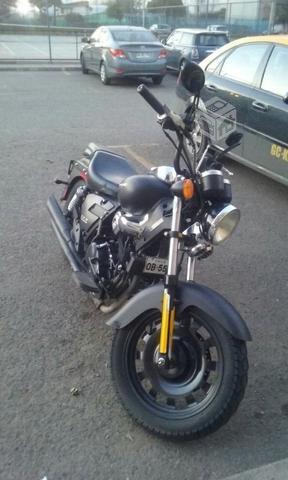 Moto SuperLight 200cc