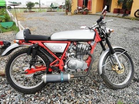 moto cafe racer original