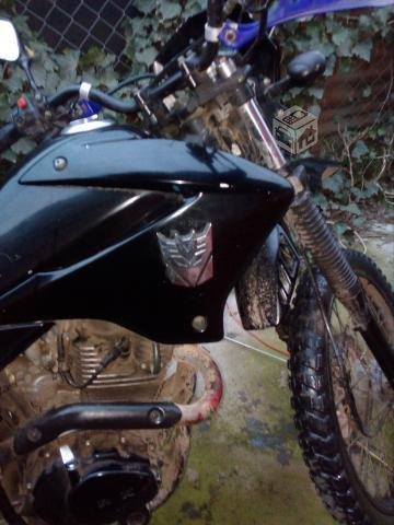 Moto RX 200cc año 2012