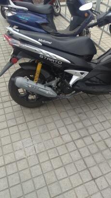 Moto scooter + casco