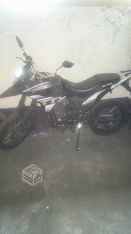 Motorrad ttx200