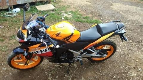 Honda cbr 250r