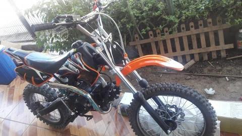 Moto pitbike