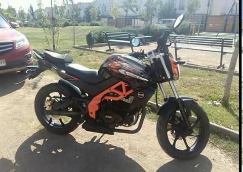 Moto UM Xtreet 230