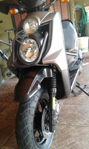 Moto yamaha 125 bwz gris