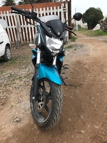 MOTO YAMAHA FZ 2016 Contado