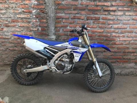 Yamaha yzf 2017 excelente estado