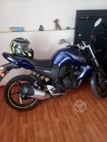 Yamaha fz-16 2015