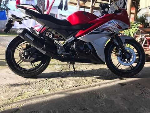 Yamaha r15