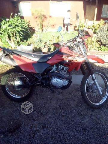 Motorrad 250CC IMPECABLE