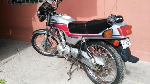 mato Honda CGL 125 cc
