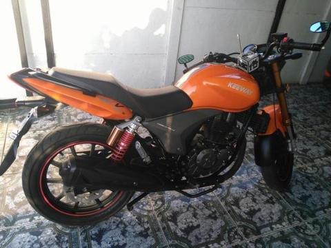 Moto keeway benelli rkv200s 2015