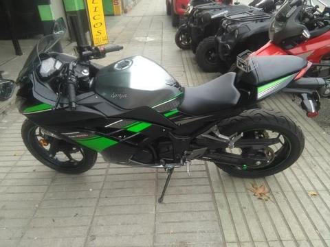 Kawasaki ninja 300 abs edicion especial