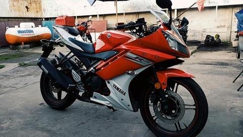 Yamaha r15