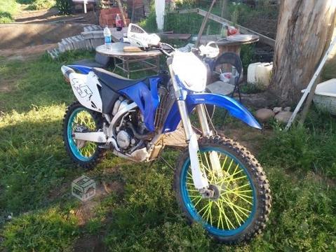 Yamaha yz250f 2008