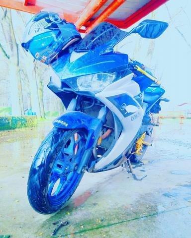 moto yamaha r3