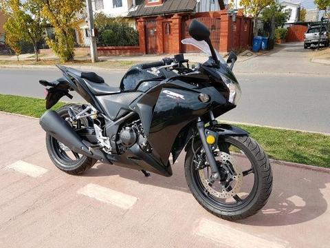 Honda cbr250r