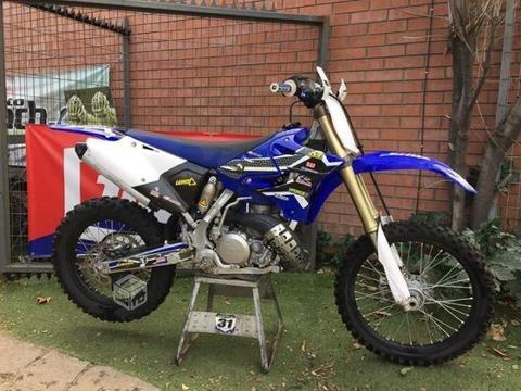 YZ 250X 2016 (11 Horas)