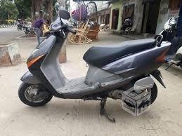 Busco: moto scooter