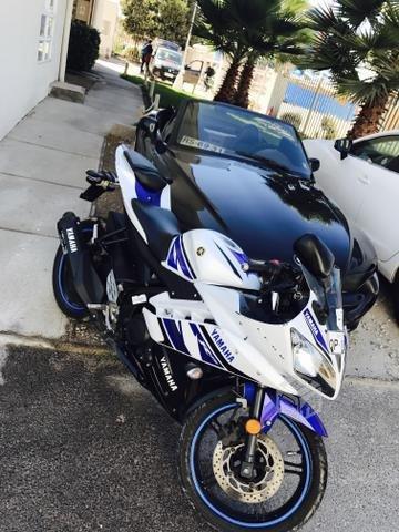 Yamaha R15