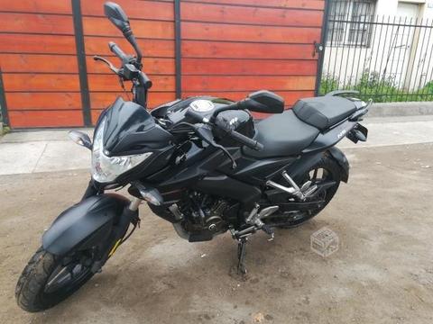 Pulsar NS 200 IMPECABLE