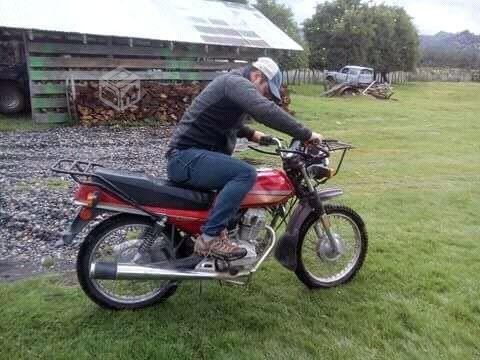 Motocicleta Honda