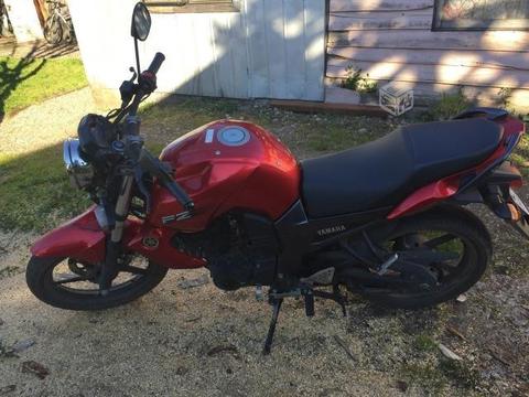 Moto yamaha fz16