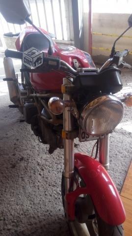 Moto DUCATI 400