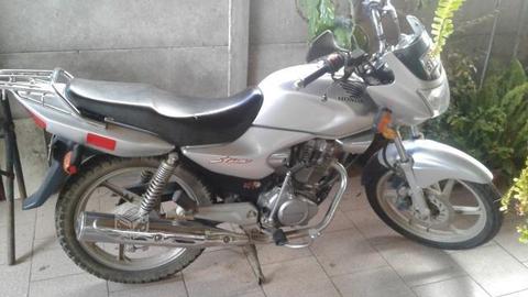 Honda strom