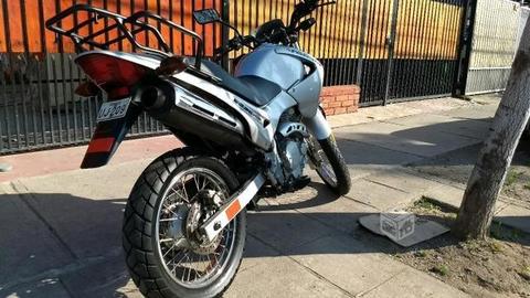 Moto Honda Falcón. L