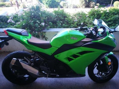 Kawasaki ninja 300 abs 2016