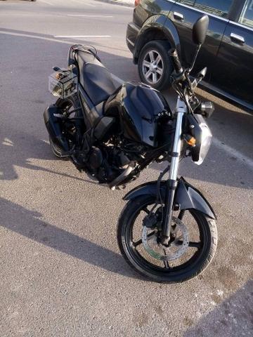 moto FZ16